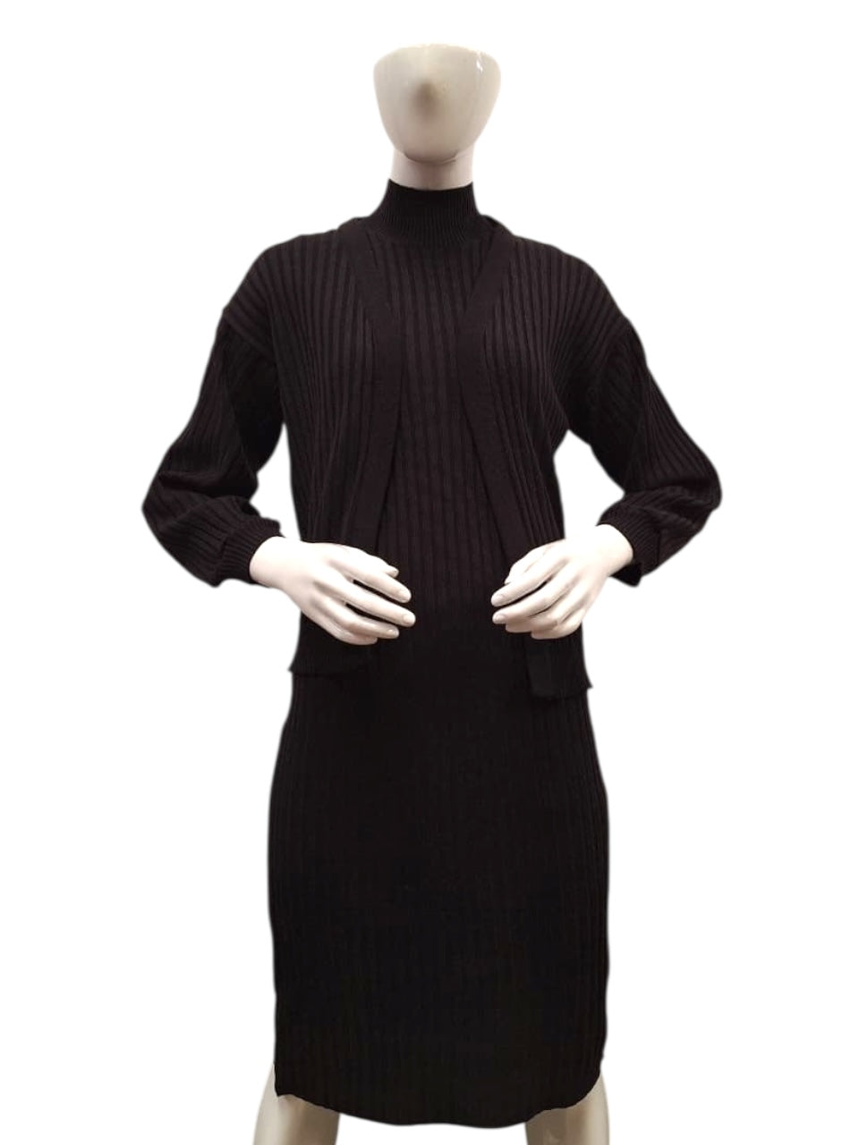 Vestido y Sueter en tejido acanalado.